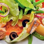 Средиземноморский салат с анчоусами рецепт приготовления
