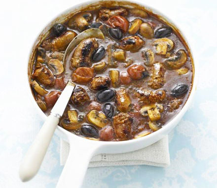 Тушеные сосиски с грибами и маслинами рецепт приготовления