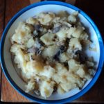 Картофель отварной с грибами и луком рецепт