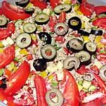 Салат из тунца с помидорами рецепт приготовления